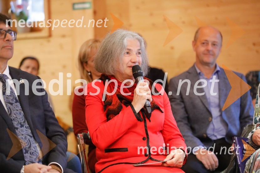 dr. Jožica Rejec, nekdanja direktorica Domel d.o.o., ŽeleznikiPredstavitev knjige Sonje Klopčič AEIOU voditeljstva