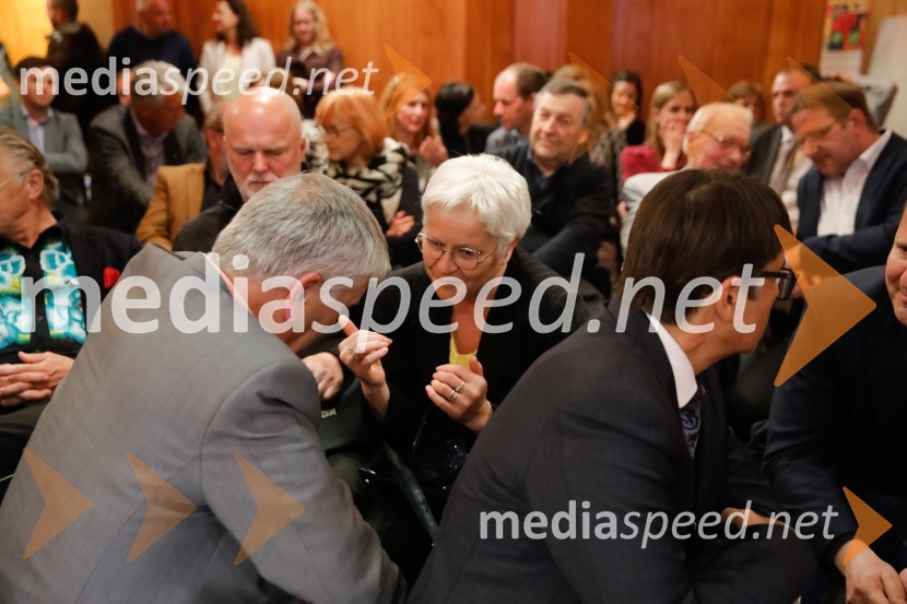 Predstavitev knjige Sonje Klopčič AEIOU voditeljstva