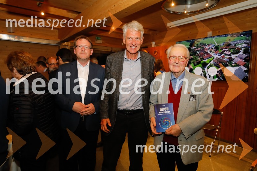 Predstavitev knjige Sonje Klopčič AEIOU voditeljstva