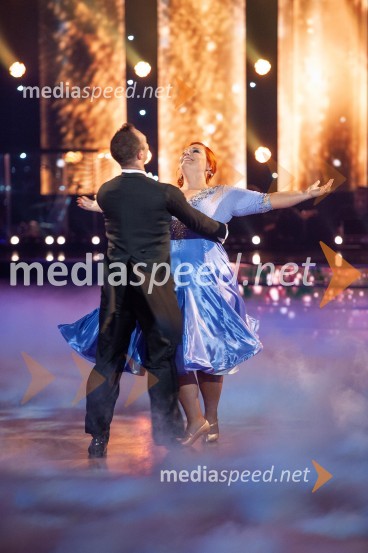  Jernej Brenholc, plesalec;  Klara Lorger, pevka, ansambel ViharZvezde plešejo 2019, osma oddaja