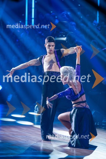  Franko Bajc, zmagovalec resničnostnega šova Kmetija 2018;  Svetlana Cigoj, model, trenerka športnih plesovZvezde plešejo 2019, osma oddaja