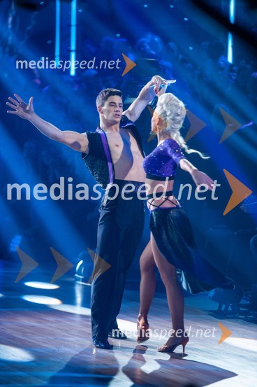  Franko Bajc, zmagovalec resničnostnega šova Kmetija 2018;  Svetlana Cigoj, model, trenerka športnih plesovZvezde plešejo 2019, osma oddaja