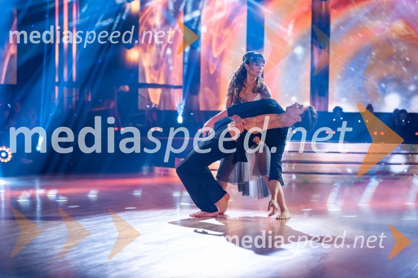  Tina Gorenjak, igralka;  Miha Vodičar, plesalecZvezde plešejo 2019, osma oddaja