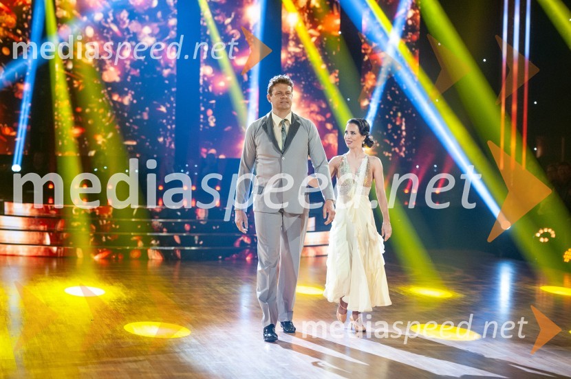  Miha Zupan, košarkar;  Maja Geršak, plesalkaZvezde plešejo 2019, osma oddaja