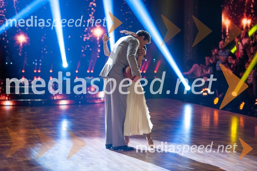  Miha Zupan, košarkar;  Maja Geršak, plesalkaZvezde plešejo 2019, osma oddaja