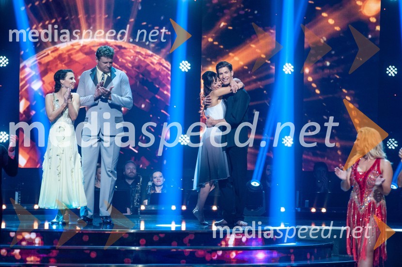  Maja Geršak, plesalka;  Miha Zupan, košarkar;  Tina Gorenjak, igralka;  Miha Vodičar, plesalec;  Špela Grošelj, pevkaZvezde plešejo 2019, osma oddaja