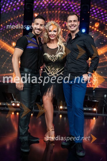  Miha Perat, plesalec;  Špela Grošelj, pevka;  Dejan Vunjak, glasbenikZvezde plešejo 2019, osma oddaja