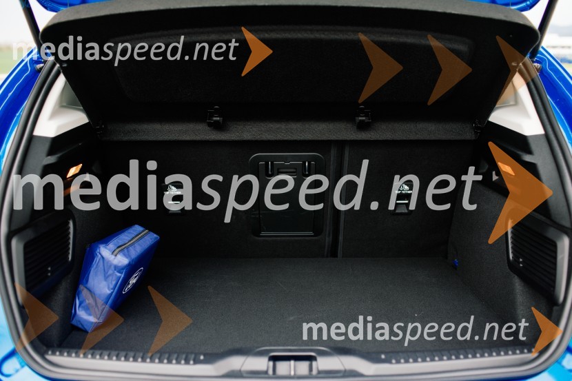 Ford Focus 1.5 EcoBlue 88 kW AT Titanium BusinessFord Focus 1.5 EcoBlue 88 kW AT Titanium Business, mediaspeed test