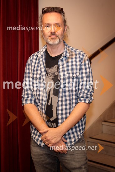  Ven Jemeršić, režiserPremiera slovenskega filma Stoletje sanj