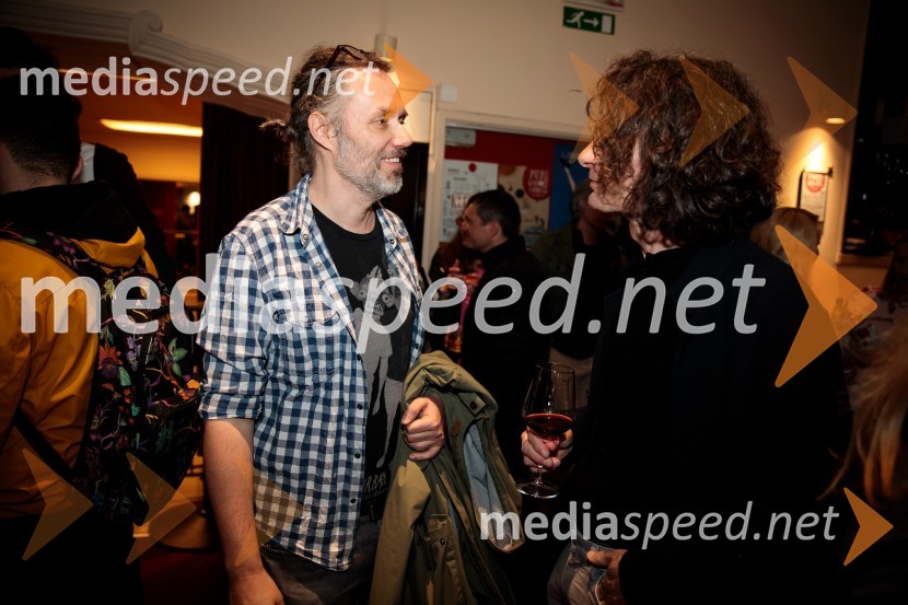  Ven Jemeršić, režiser;  Jure Longyka, moderatorPremiera slovenskega filma Stoletje sanj