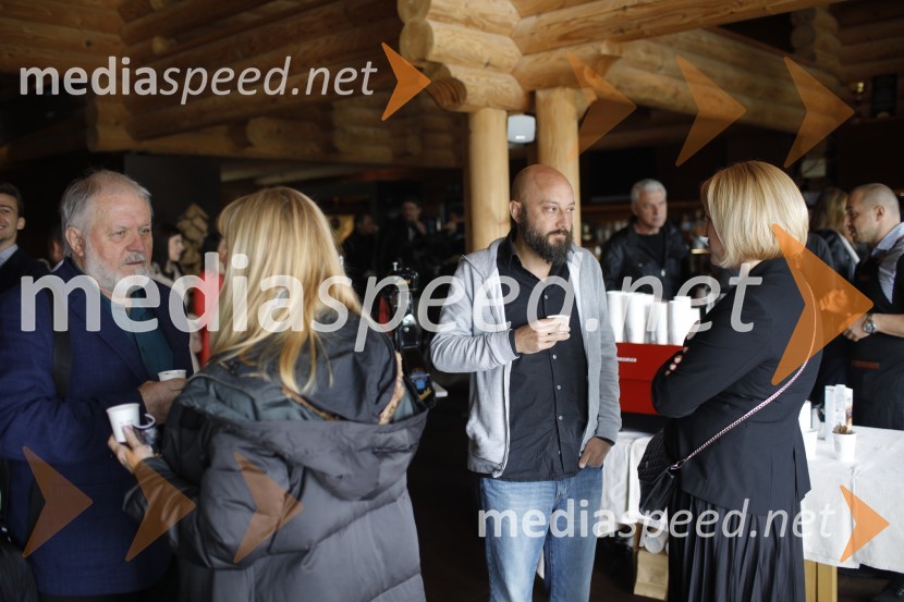 prof. dr. Janez Bogataj, etnolog;  ... ;  Yuri Barron, mednarodni novinar in glavni urednik založb The Slovenia in InYourPocket;  ... The Slovenia Restaurant Awards 2019 by Diners Club