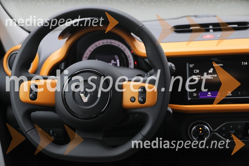 Renault TwingoRenault Twingo, slovenska predstavitev