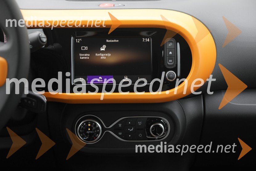 Renault TwingoRenault Twingo, slovenska predstavitev