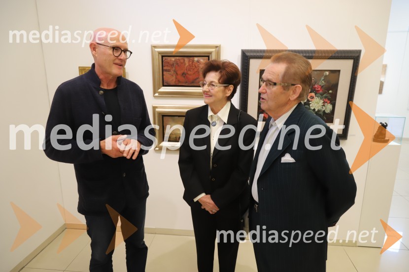  Emil Šarkanj, lastnik Galerije Hest, nekdanji predsednik Rotary kluba Maribor;  ... ;  ... Galerija Hest, 30 let delovanja