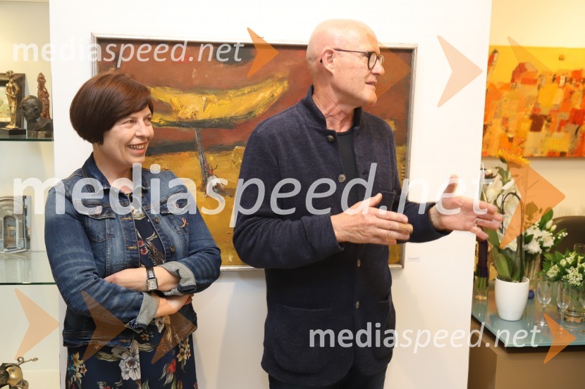  Bojana Šarkanj, lastnica Galerije Hest;  Emil Šarkanj, lastnik Galerije Hest, nekdanji predsednik Rotary kluba MariborGalerija Hest, 30 let delovanja