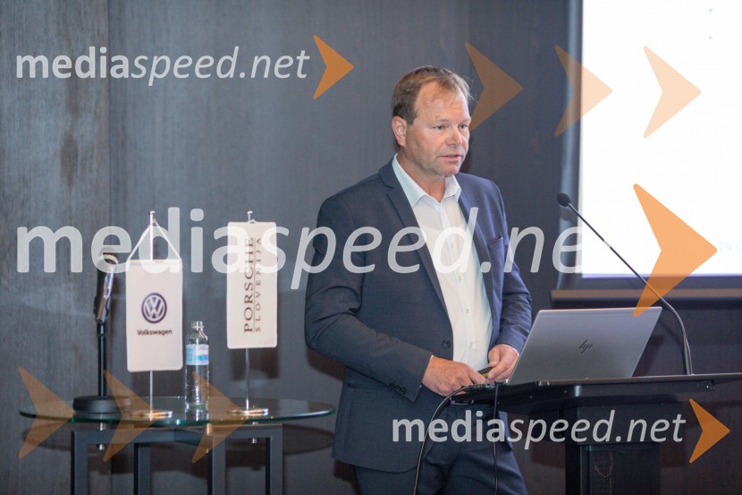  Marko Škriba, direktor znamke Volkswagen pri Porsche Slovenija d.o.o.Tiskovna konferenca o električni prihodnosti znamke Volkswagen