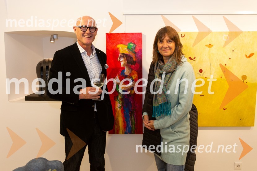  Emil Šarkanj, lastnik Galerije Hest, nekdanji predsednik Rotary kluba Maribor;  Ejti  Štih, slovenska slikarkaGalerija Hest, 30 let delovanja tudi v Ljubljani