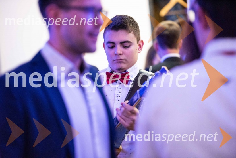  David Ravnikar, ansambel KerlciVolkswagen Špila, finalni koncert