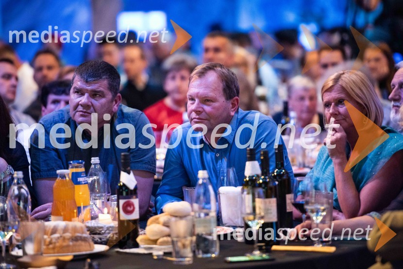  ... ;  Marko Škriba, direktor znamke Volkswagen pri Porsche Slovenija d.o.o.;  ... Volkswagen Špila, finalni koncert