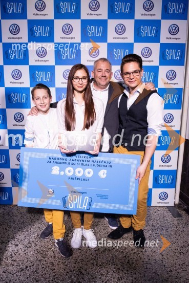  Blaž Lenart, skupina Lenarti;  Nika Lenart, skupina Lenarti;  Primož Grašič, glasbenik;  Luka Lenart, skupina LenartiVolkswagen Špila, finalni koncert