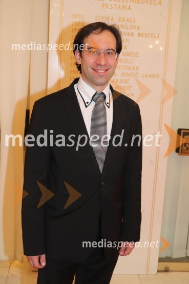  Simon Krečič, umetniški in glasbeni direktor Opere SNG MariborFaust, premiera opere SNG Maribor