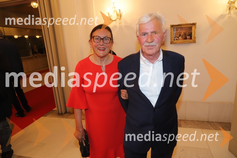  Dunja Bezjak;  Branko Bezjak, nekdanji direktor, SwatyFaust, premiera opere SNG Maribor