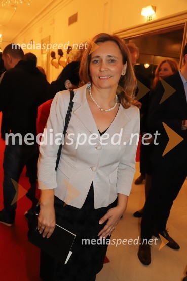 doc. dr. Suzana Žilič Fišer, predavateljica na študijski smeri Medijske komunikacije na FERI Univerze v MariboruFaust, premiera opere SNG Maribor
