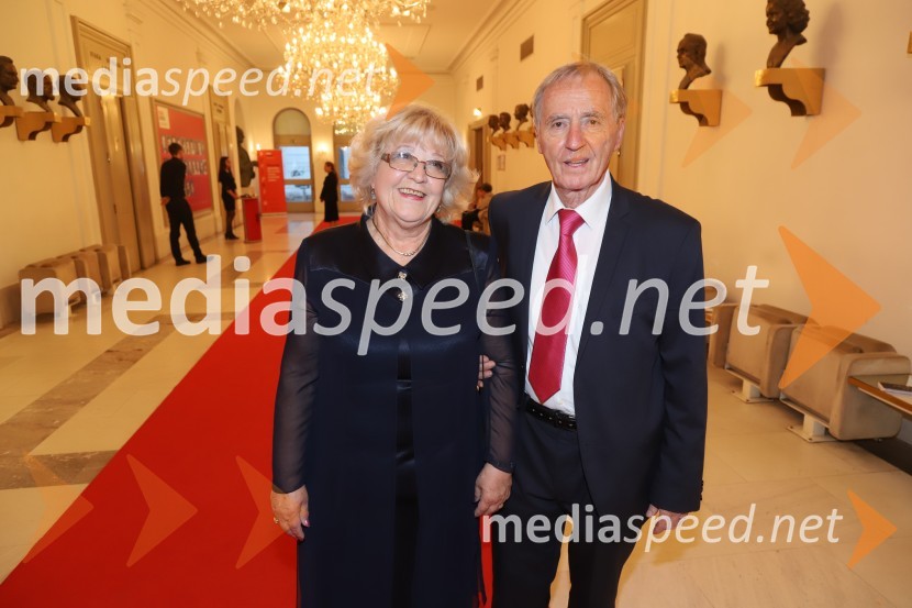  Manja Pašek;  Darko Pašek, nekdanji urednik Radia MariborFaust, premiera opere SNG Maribor
