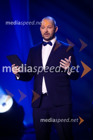  Dani Bavec, voditelj, igralec, športni komentatorNajboljši nogometaš Rudi Požeg Vancaš, najboljši trener Ante Simundža