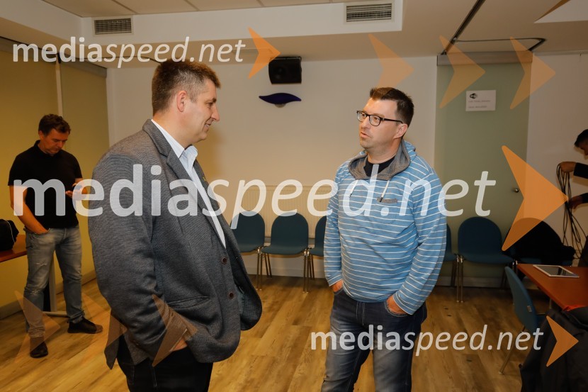  Erik Logar, sekretar AMZS Šport;  ... V Krškem dirka za veliko nagrado Slovenije v Speedwayu