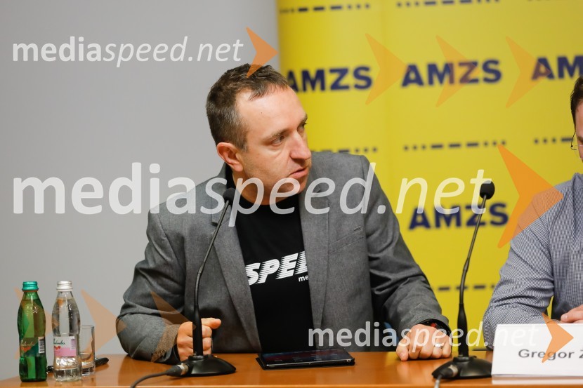  Borut  Cvetko, kreativni direktor, MediaspeedV Krškem dirka za veliko nagrado Slovenije v Speedwayu