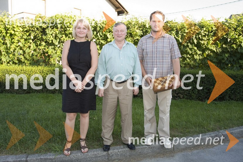 Maša Jurša, Anatoly Karpov, svetovni šahovski prvak in Domen Jurša, podjetnikGrossmanov festival filma in vina, 3. dan