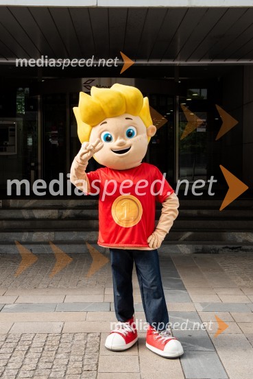 Sprejem odbojkaric klub NKBM BranikSprejem odbojkaric klub Nova KBM Branik