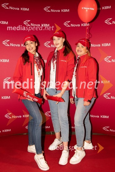 Sprejem odbojkaric klub Nova KBM Branik