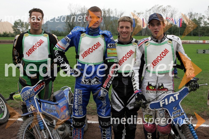 Ekipa AMTK Ljubljana: Maks Gregorič, Matej Žagar, Aleš Kraljič in Jernej KolenkoSPEEDWAY, 4. dirka DP ekip