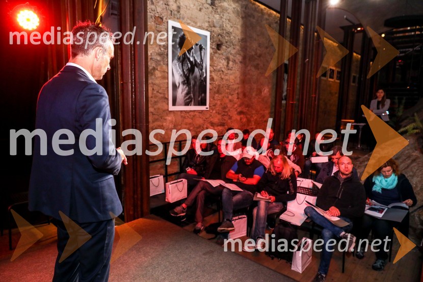  Primož Tiringar, direktor Toyota SlovenijaLexus UX, slovenska predstavitev