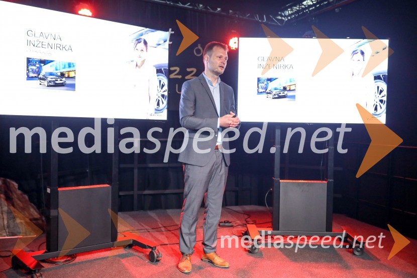  Primož Anžlin, inštruktor za prodajno osebje, Toyota Adria d.o.o.Lexus UX, slovenska predstavitev