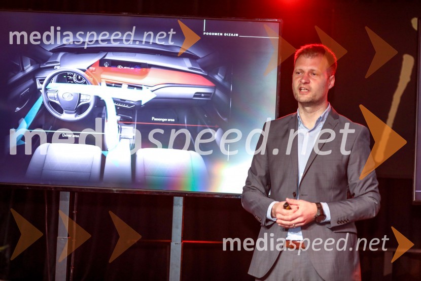  Primož Anžlin, inštruktor za prodajno osebje, Toyota Adria d.o.o.Lexus UX, slovenska predstavitev