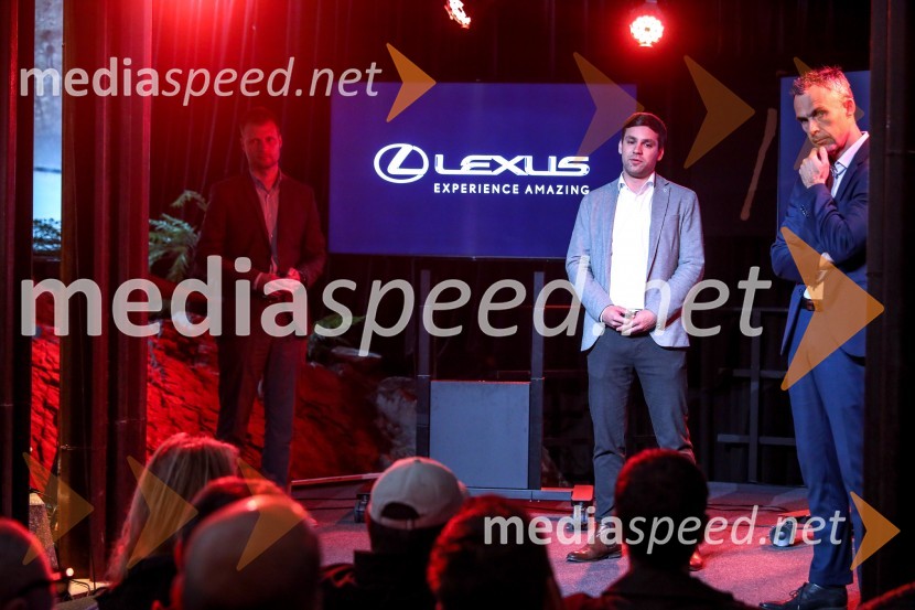  Primož Anžlin, inštruktor za prodajno osebje, Toyota Adria d.o.o.;  Tomaž Šoštar, Lexus Slovenija;  Primož Tiringar, direktor Toyota SlovenijaLexus UX, slovenska predstavitev