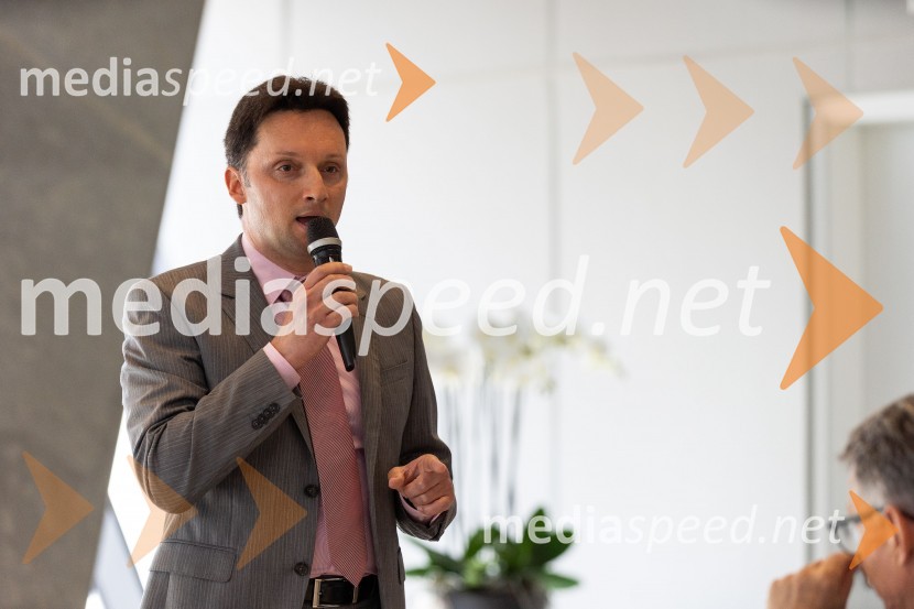  David Jurič, generalni direktor Summit motors LjubljanaFord Mondeo hibrid karavan, slovenska predstavitev