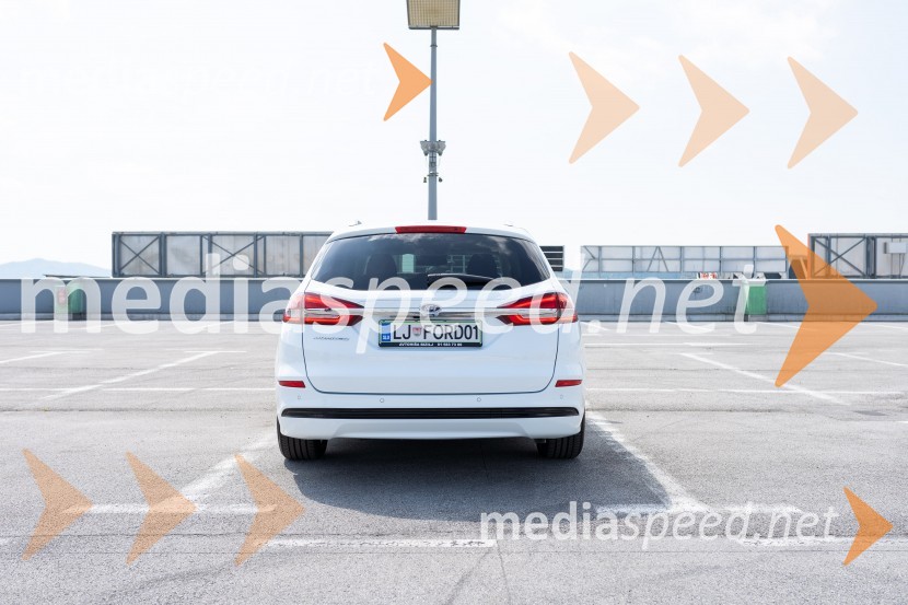 Ford Mondeo hibrid karavanFord Mondeo hibrid karavan, slovenska predstavitev