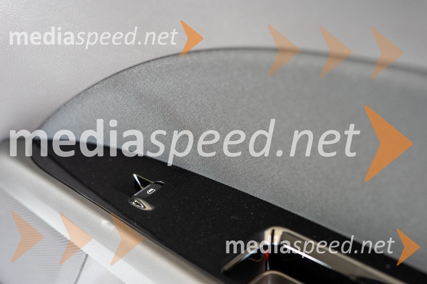 Ford Mondeo hibrid karavanFord Mondeo hibrid karavan, slovenska predstavitev