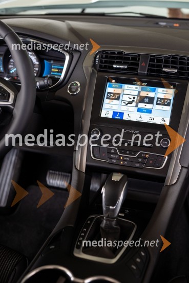 Ford Mondeo hibrid karavanFord Mondeo hibrid karavan, slovenska predstavitev