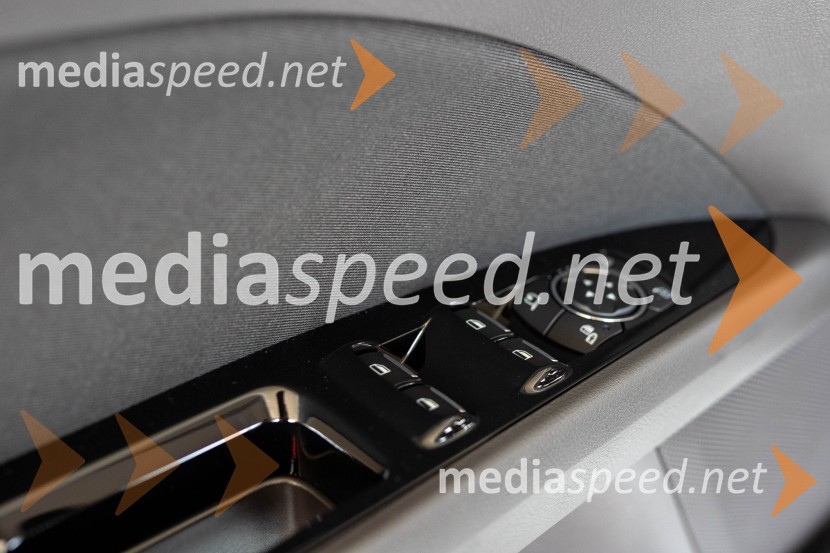 Ford Mondeo hibrid karavanFord Mondeo hibrid karavan, slovenska predstavitev