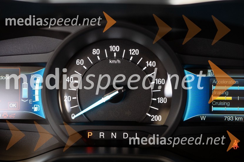 Ford Mondeo hibrid karavanFord Mondeo hibrid karavan, slovenska predstavitev