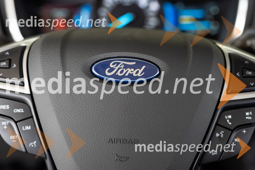 Ford Mondeo hibrid karavanFord Mondeo hibrid karavan, slovenska predstavitev