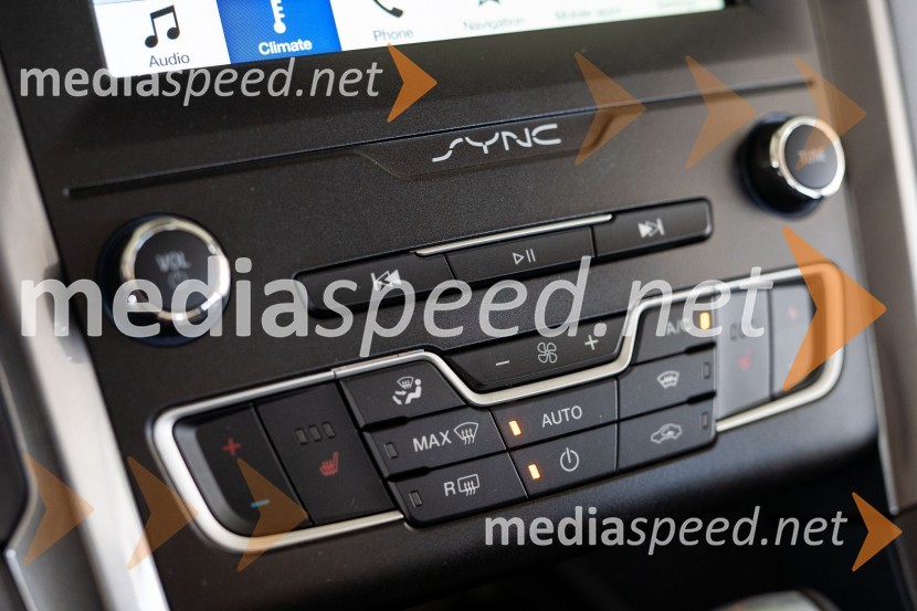 Ford Mondeo hibrid karavanFord Mondeo hibrid karavan, slovenska predstavitev