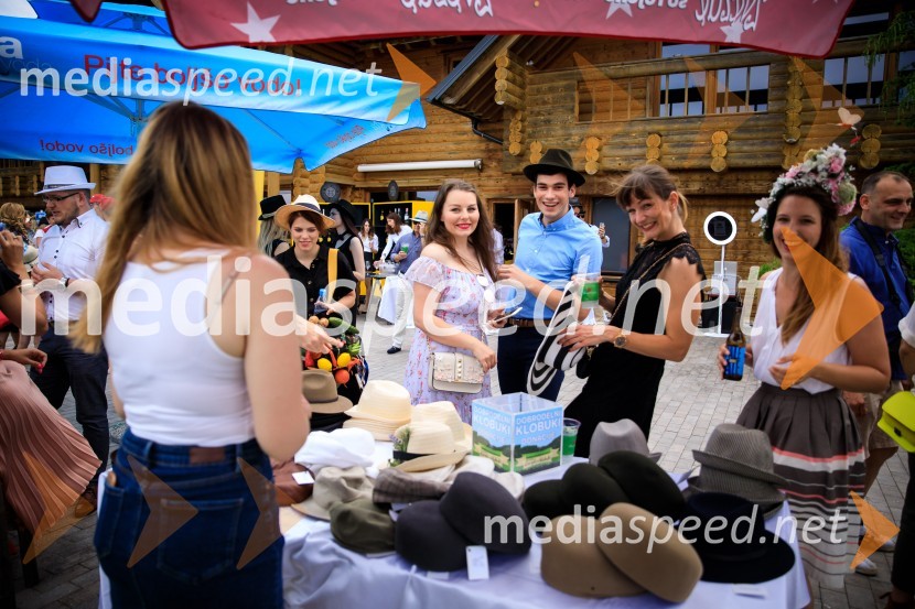  Sandra Salihović, tekmovalka MasterChef 2019;  Anže Kuplenik, tekmovalec MasterChef 2019;  Špela Golob, tekmovalka MasterChef 2019;  Nastja Novak, tekmovalka MasterChef 2019Zvezde pod klobuki 2019