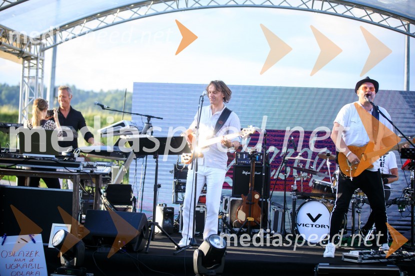 Boštjan  Zupančič, član skupine Victory;  Robert Dragar, član skupine Victory;  Miran Miki Vlahovič, glasbenikZvezde pod klobuki 2019