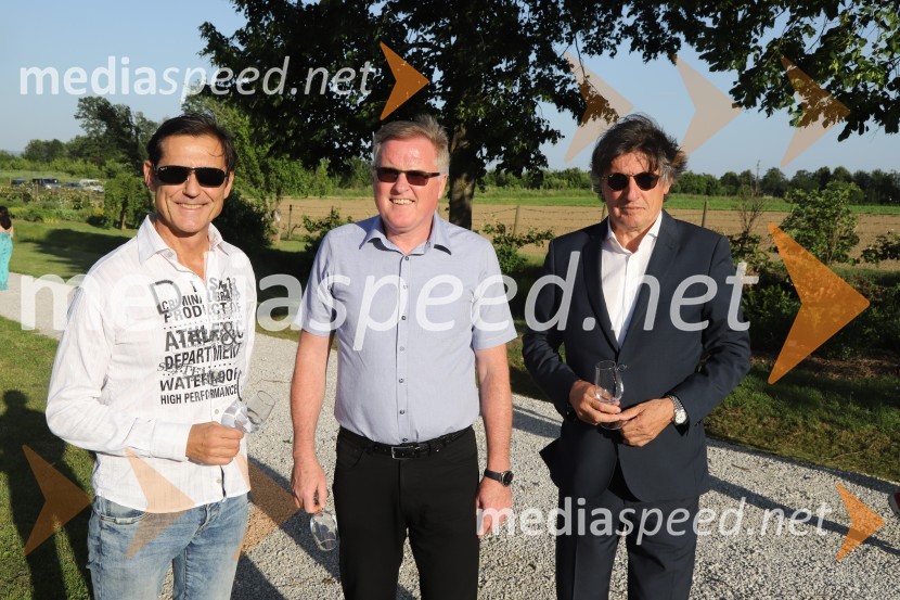  Stojan  Auer, mestni svetnik, LPR - Lista za pravičnost in razvoj;  ... ;  ... Vino in vrtnice 2019